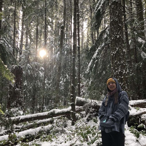 Meet your Posher, Skye - Picture 1 of 1